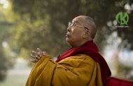 Далай-лама: «Если детей не обнимать, не любить по-настоящему, то их развитие обречено»